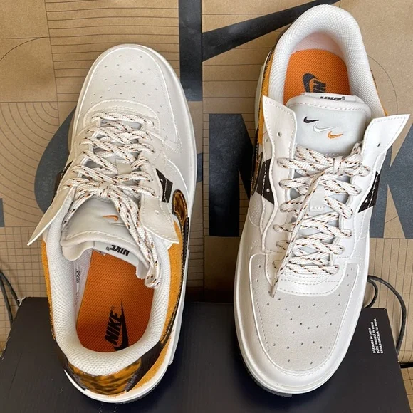 Nike Air Force 1 FONTANKA WMNS Phantom/Light Curry - Picture 13 of 16